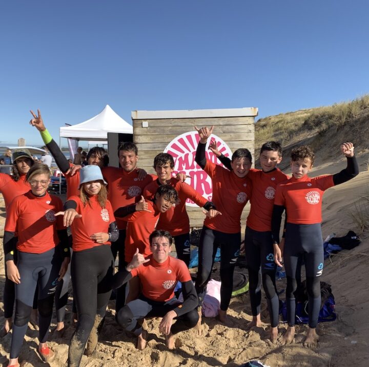 Groupe cours surf Manusurf